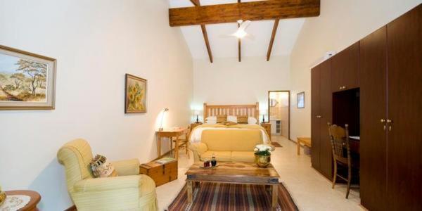 Lupus Den Country House B&B Sunland Екстериор снимка