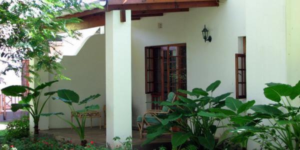 Lupus Den Country House B&B Sunland Екстериор снимка